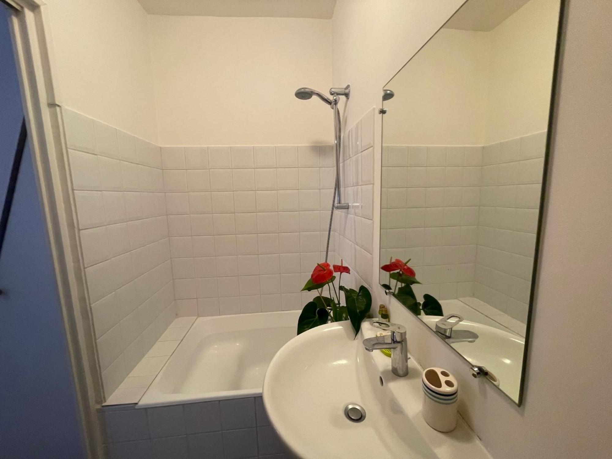 Equipee Magnolia - 2 Pers Avec Sdb Wc Prive * Hargeville